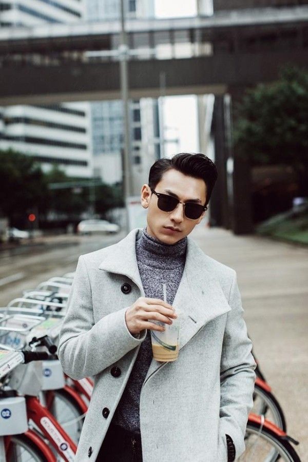 Giọng ca chính của 365, Issac "đốn" tim fan nữ với style lịch lãm tuyệt đối.