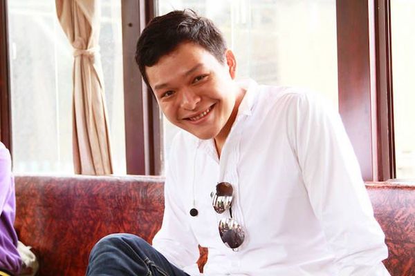 Nụ cười hiền lành đã tắt mãi.