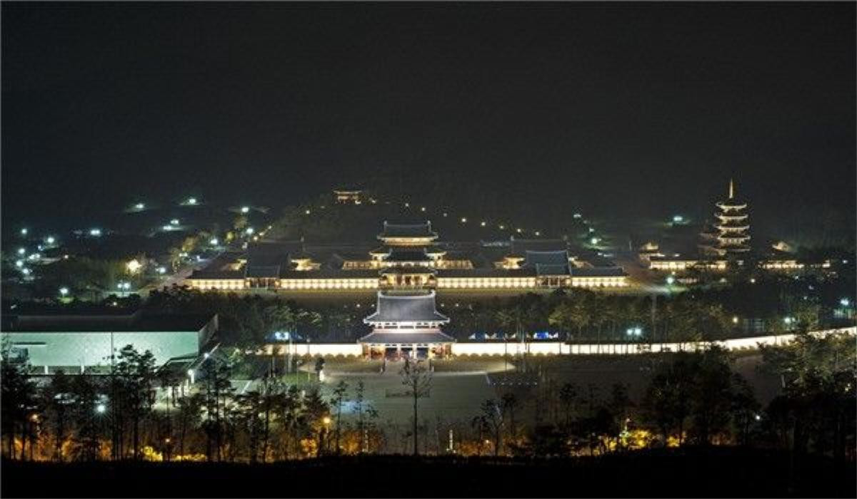 Trường quay Moon Lovers.