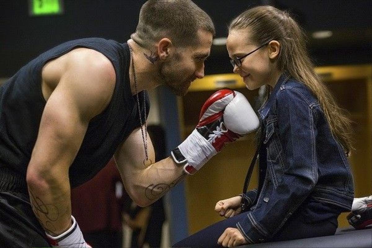 (L-R) JAKE GYLLENHAAL and OONA LAURENCE star in SOUTHPAW © 2014 The Weinstein Company. All Rights reserved. / Credit: Scott Garfield